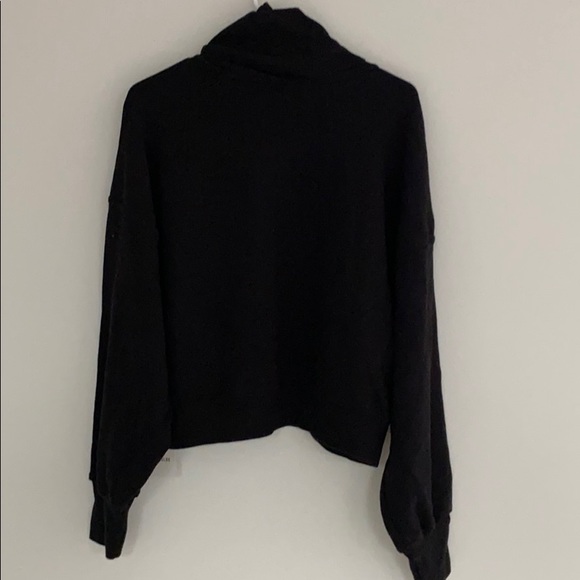 AGOLDE x Anthro Balloon Sleeve Turtleneck Pullover - Picture 14 of 16